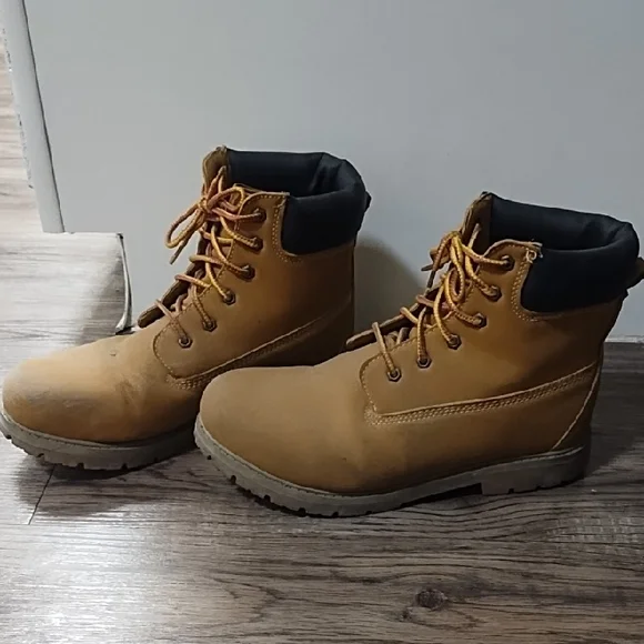 Ozark Trail Brown Lace-Up Boots - Picture 1 of 6